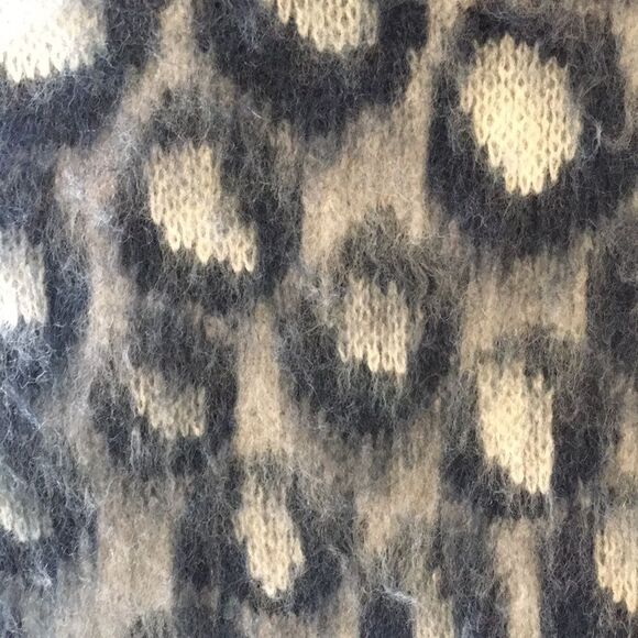 Current Elliot Cali Leopard Oversized Sweater - Picture 5 of 7